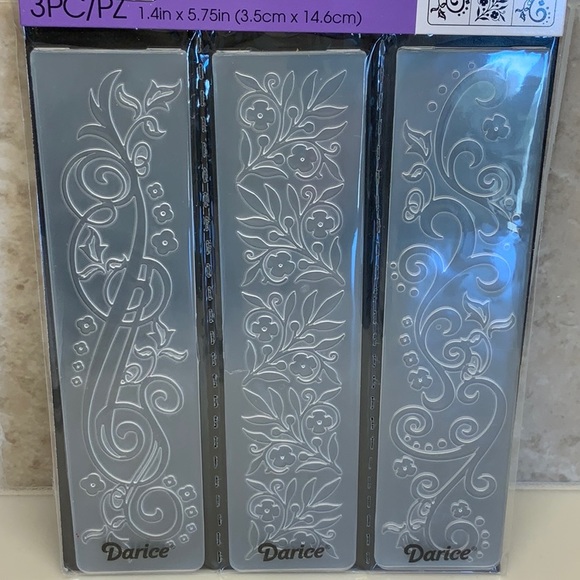 Darice Embossing Folder in Flourishes Border Design Pattern Set of 3 - Picture 6 of 6
